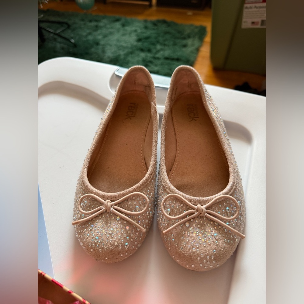 Nordstrom Rack Girls Rose Gold Sparkly Flats Size 13